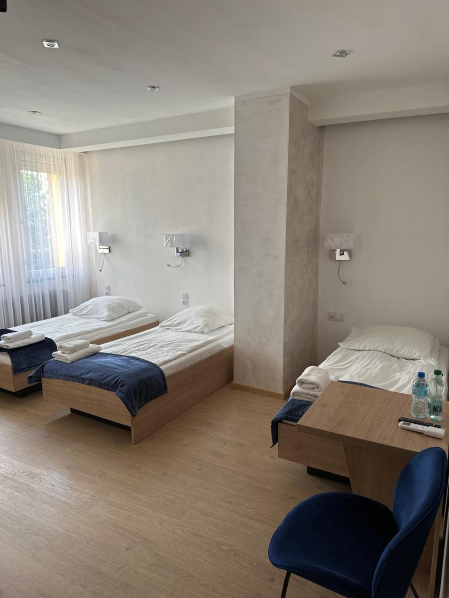 Diament I Brylant Hotel Rawicz Exterior foto
